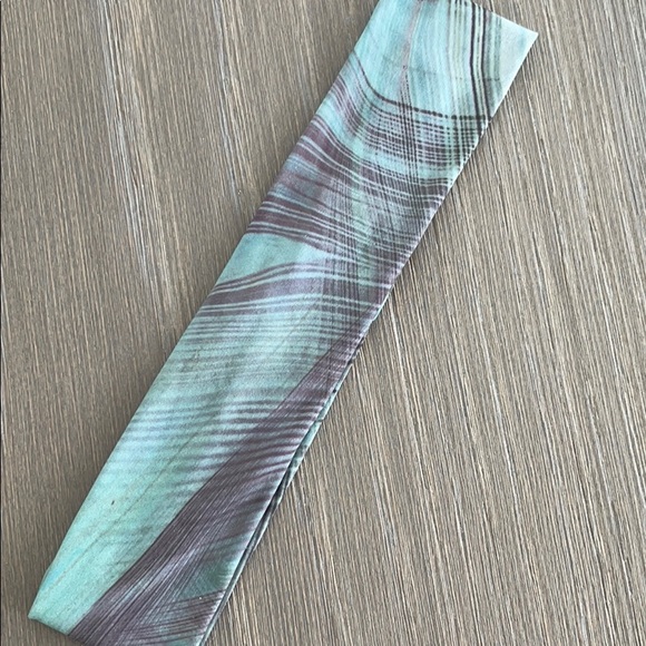 Violet Love Headbands (set of 2) - Picture 3 of 4